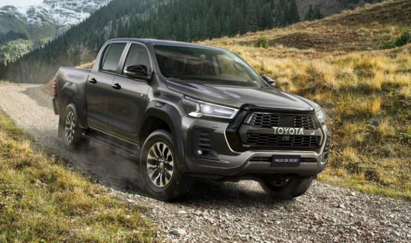 Toyota HiLux 2023 pickup truck review